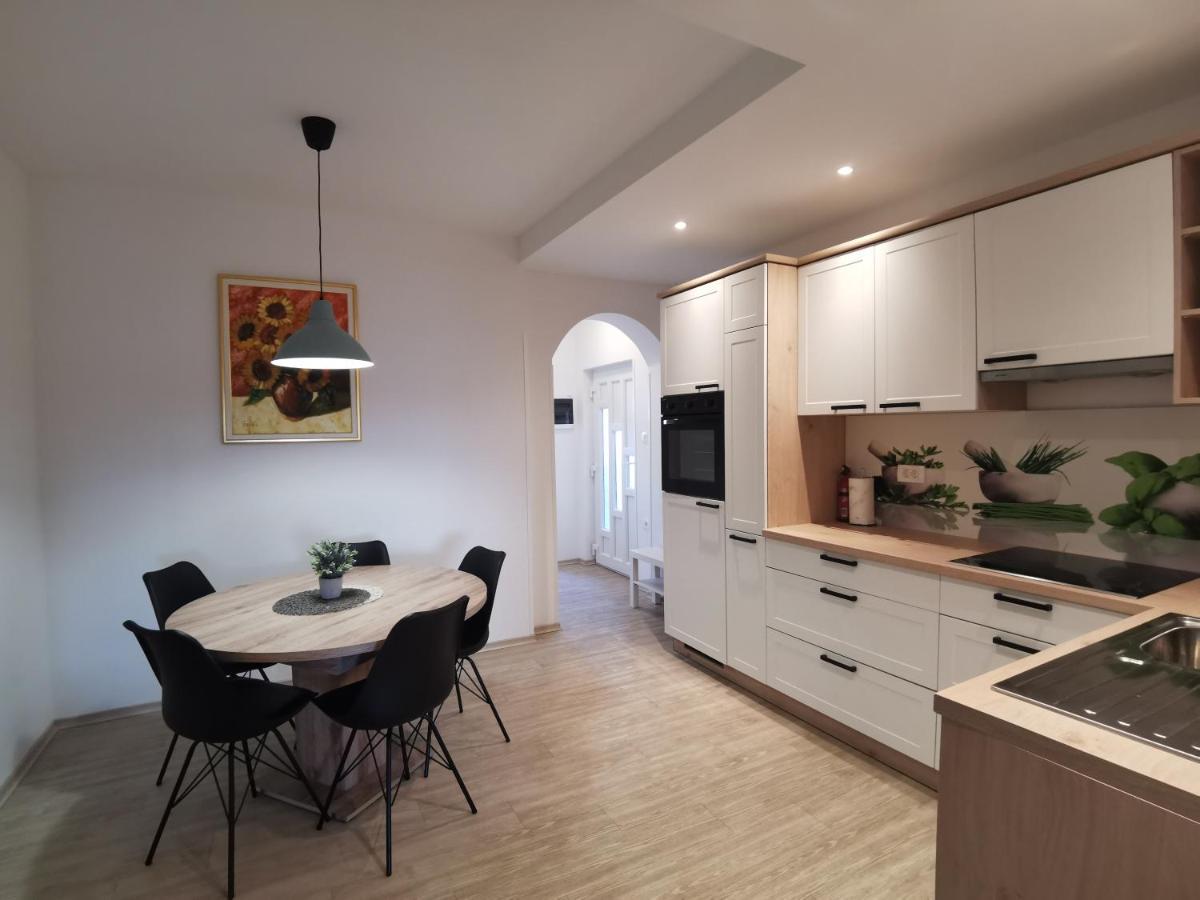 Apartmaji Vila Antonia Πορτορόζ Εξωτερικό φωτογραφία